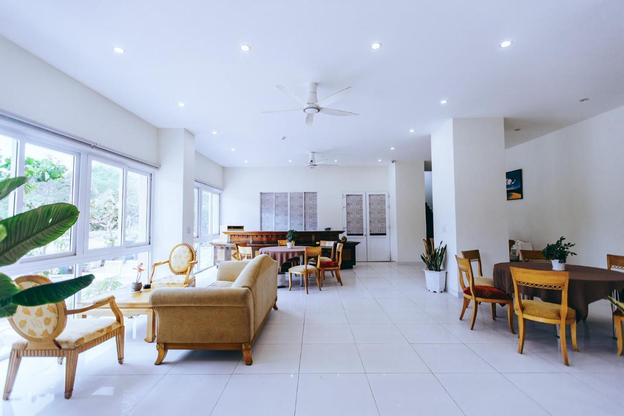Conson Hotel Chi Khu Co Ong Luaran gambar