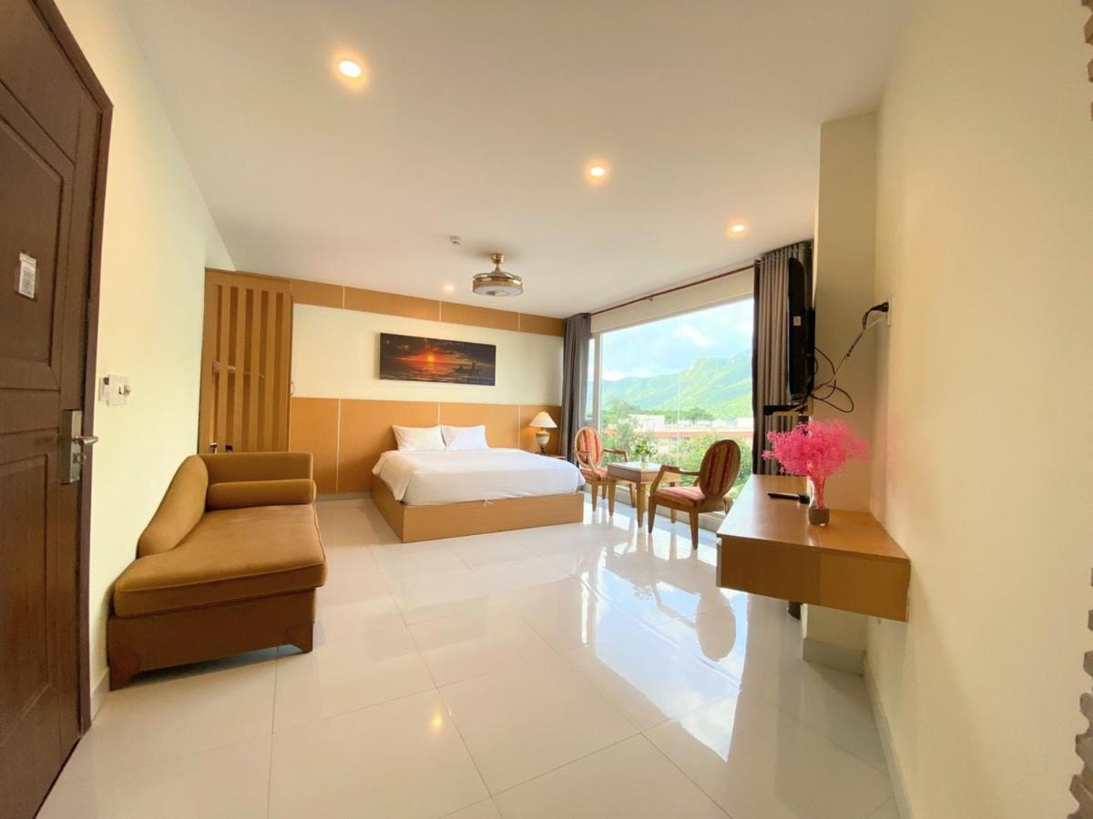 Conson Hotel Chi Khu Co Ong Luaran gambar