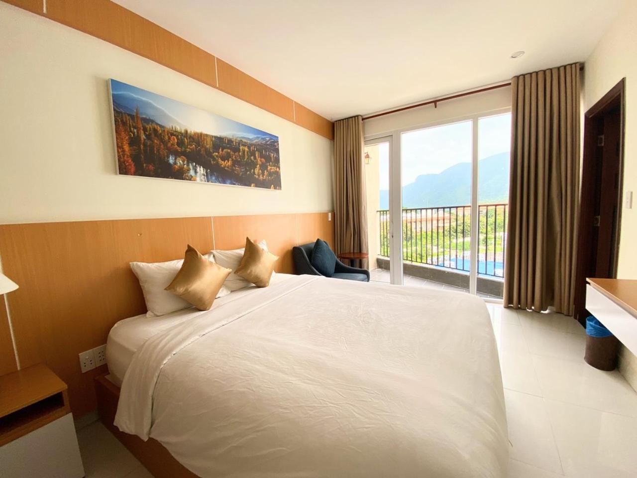 Conson Hotel Chi Khu Co Ong Luaran gambar
