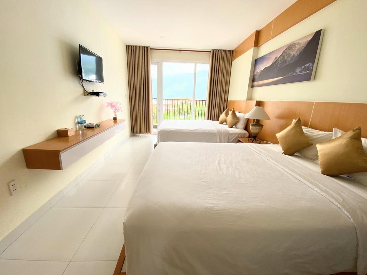 Conson Hotel Chi Khu Co Ong Luaran gambar