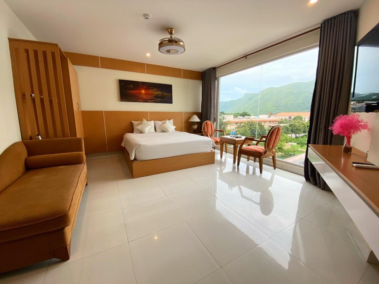 Conson Hotel Chi Khu Co Ong Luaran gambar