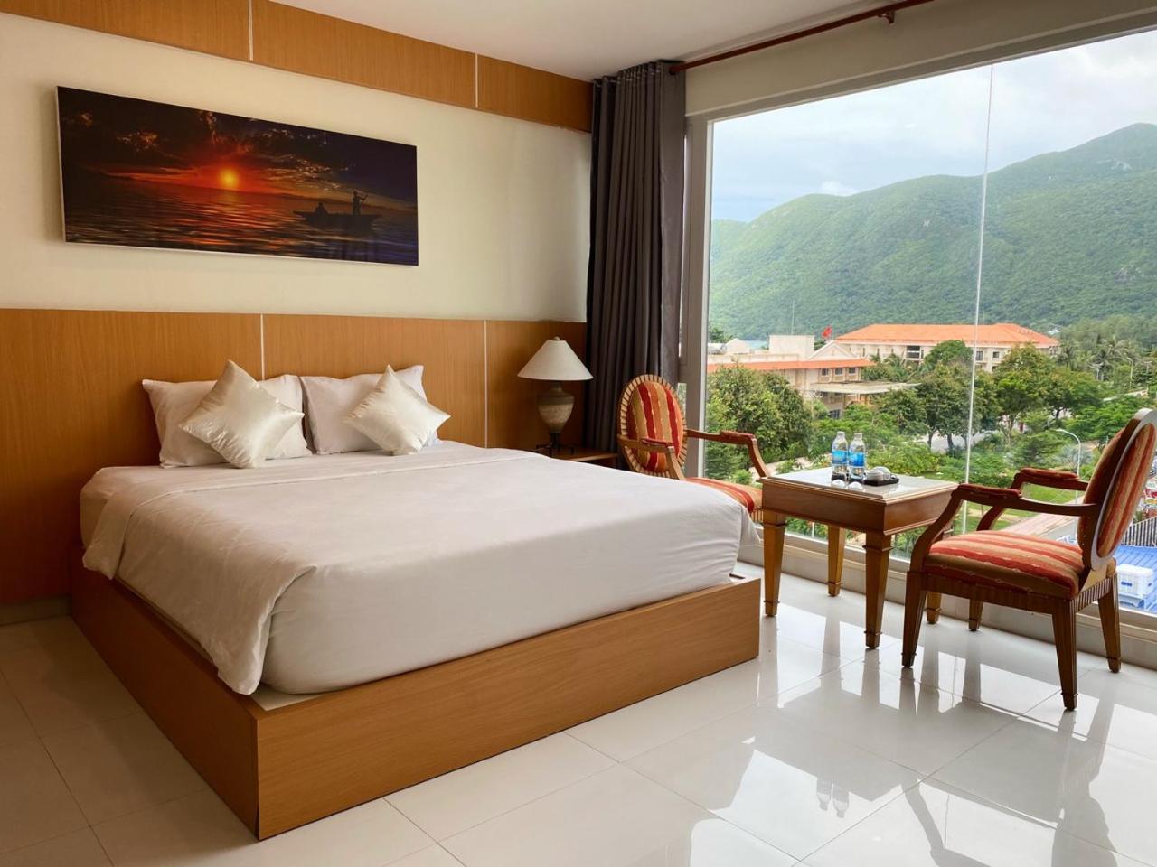 Conson Hotel Chi Khu Co Ong Luaran gambar