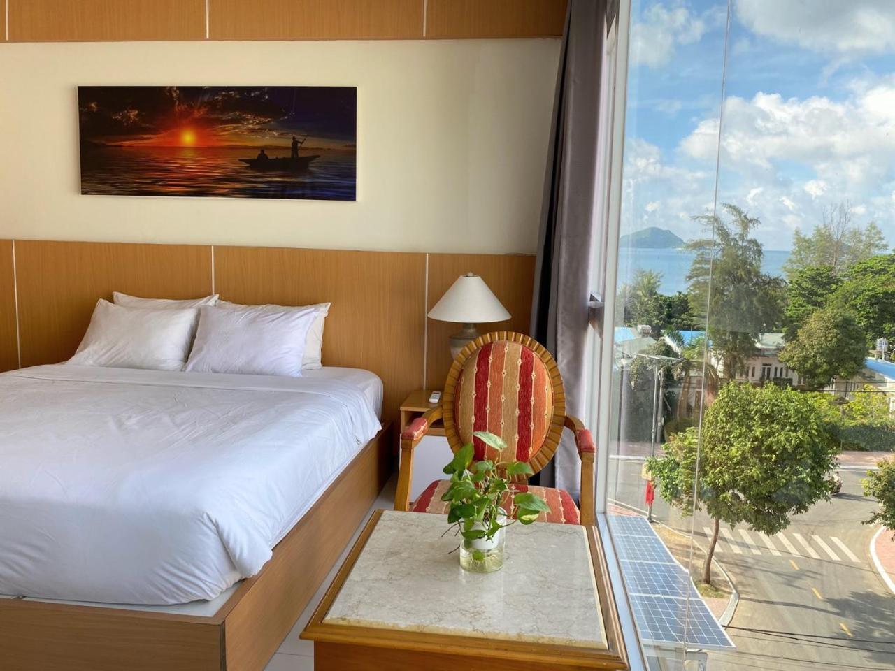 Conson Hotel Chi Khu Co Ong Luaran gambar