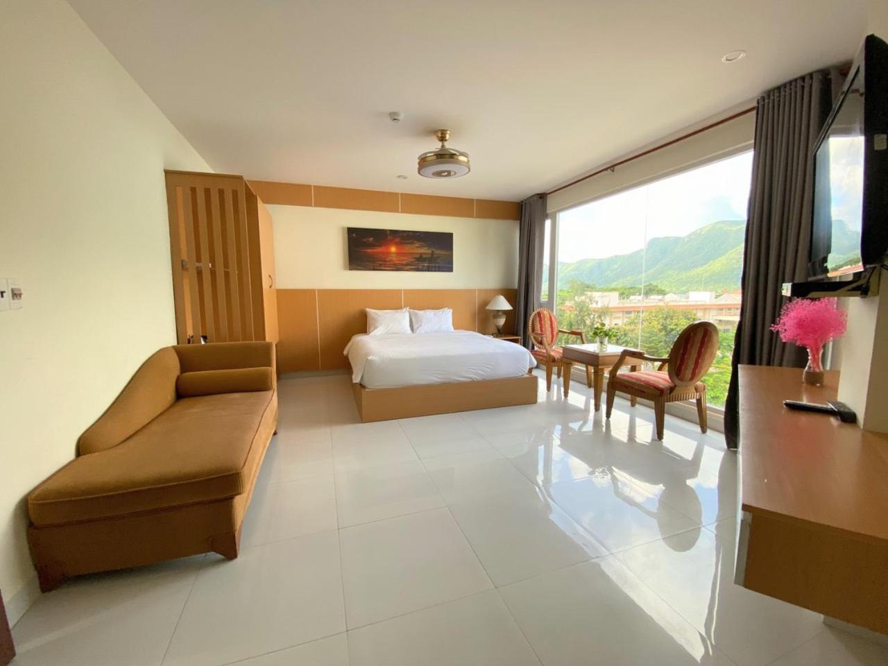 Conson Hotel Chi Khu Co Ong Luaran gambar