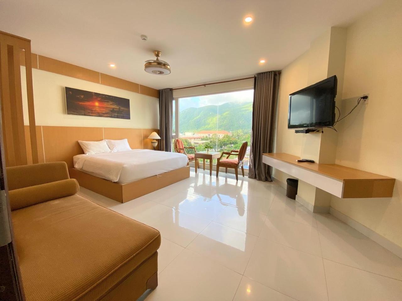 Conson Hotel Chi Khu Co Ong Luaran gambar